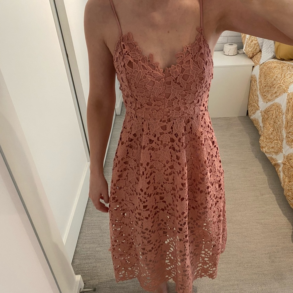 Dusty pink midi dress